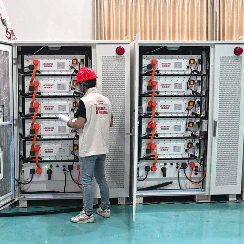 105KW 232KWh Liquid cooled Energy Storage Cabinet For Industrial and Commercial Energy Storage System